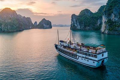 Halong bay 2d1n  3 star cruise