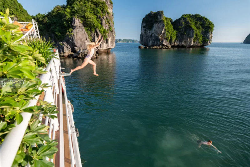 UNIQUE DAY TOUR HA NOI - CAT BA ISLAND – LAN HA BAY