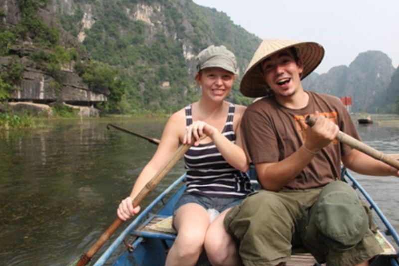15 Days Vietnam Sightseeing from North to South Vietnam